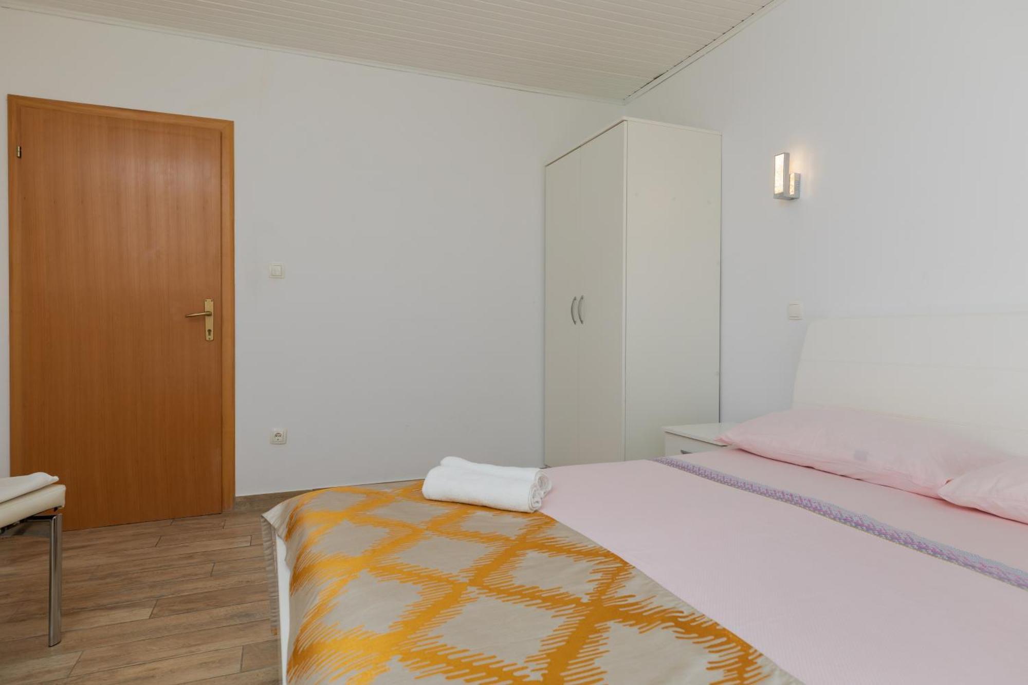 Apartments By The Sea Duce, Omis - 2992 Dugi Rat Cameră foto